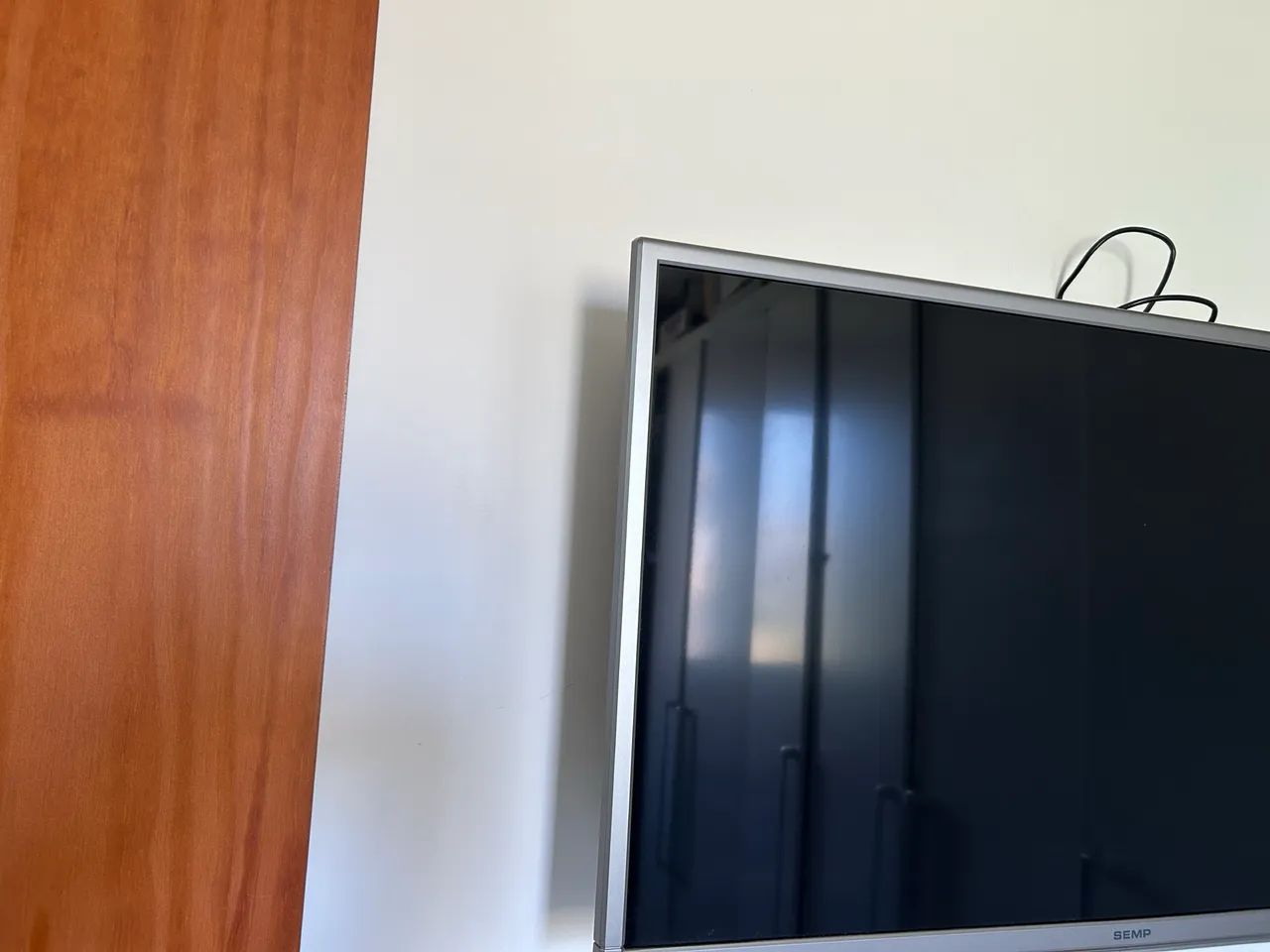 Vendo tv 32 polegadas Semp Toshiba com defeito - Foto 3