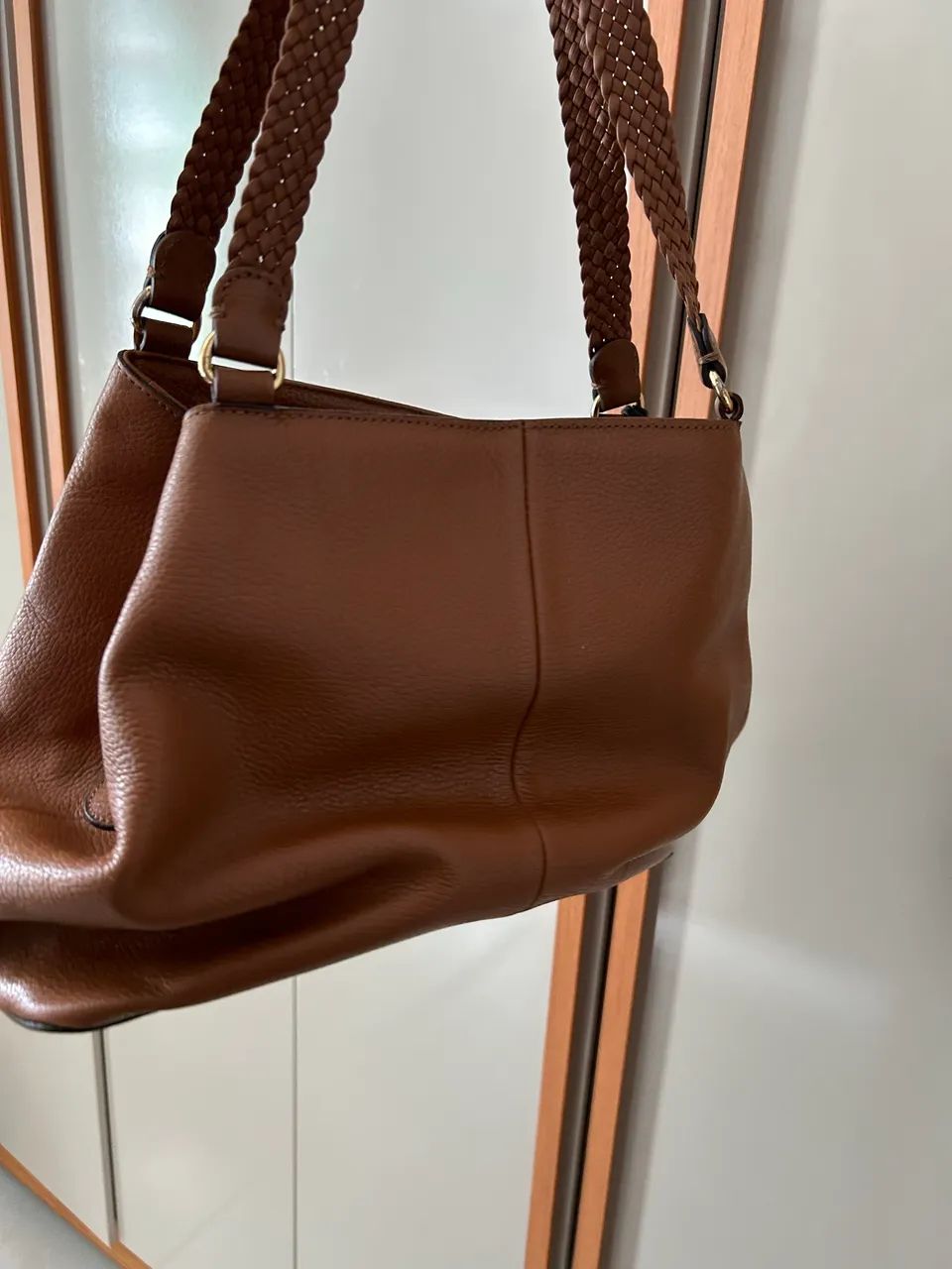 Bolsa grande de couro Arezzo  - Foto 2