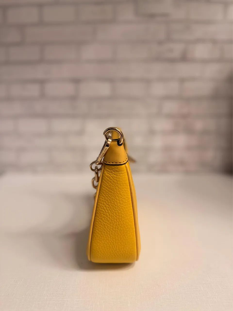 Bolsa Michael Kors Original Amarela  - Foto 5