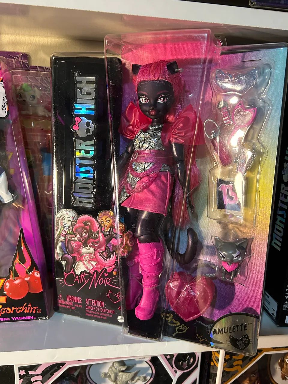 Boneca Monster High Catty Noir g3 lacrada na caixa 