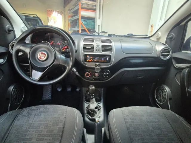 Fiat Palio Attractive 1.0 EVO Fire Flex 8V 5P 2017 - Foto 9