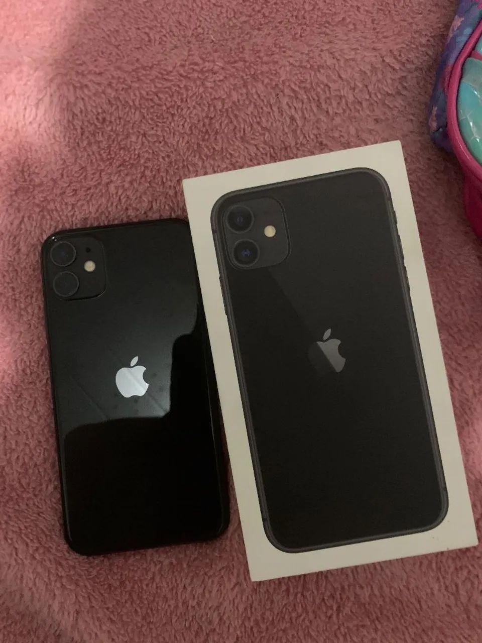 Iphone 11 com caixa 