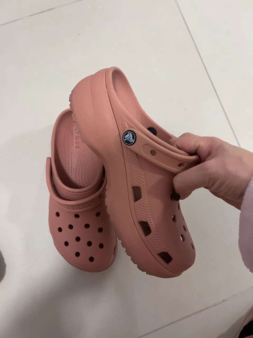 Crocs Classic Rosa - tamanho 36/37 - Foto 2