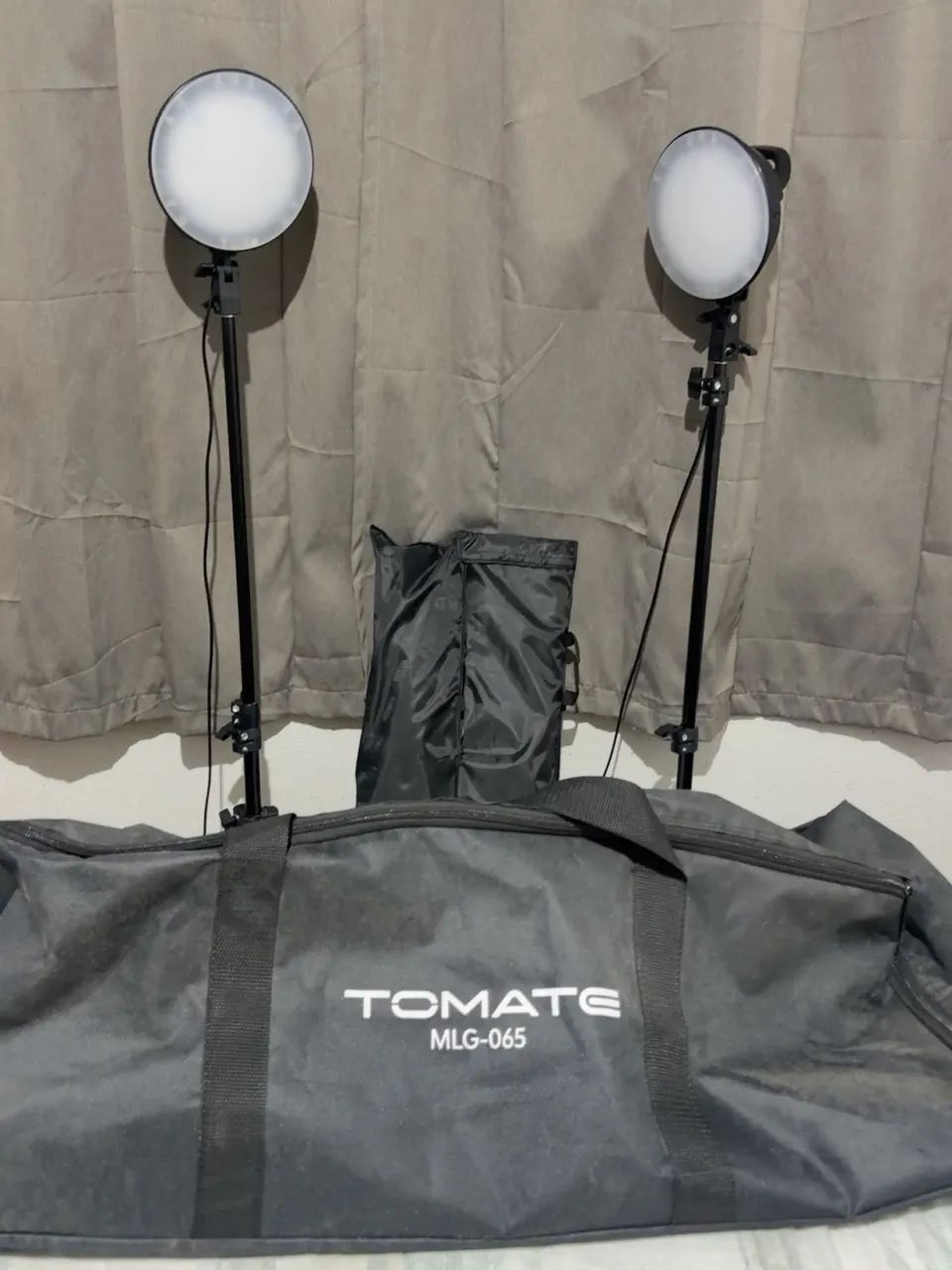 KIT 2 SOFTBOX LED TOMATE MLG-065 + TRIPÉS ? - Foto 4