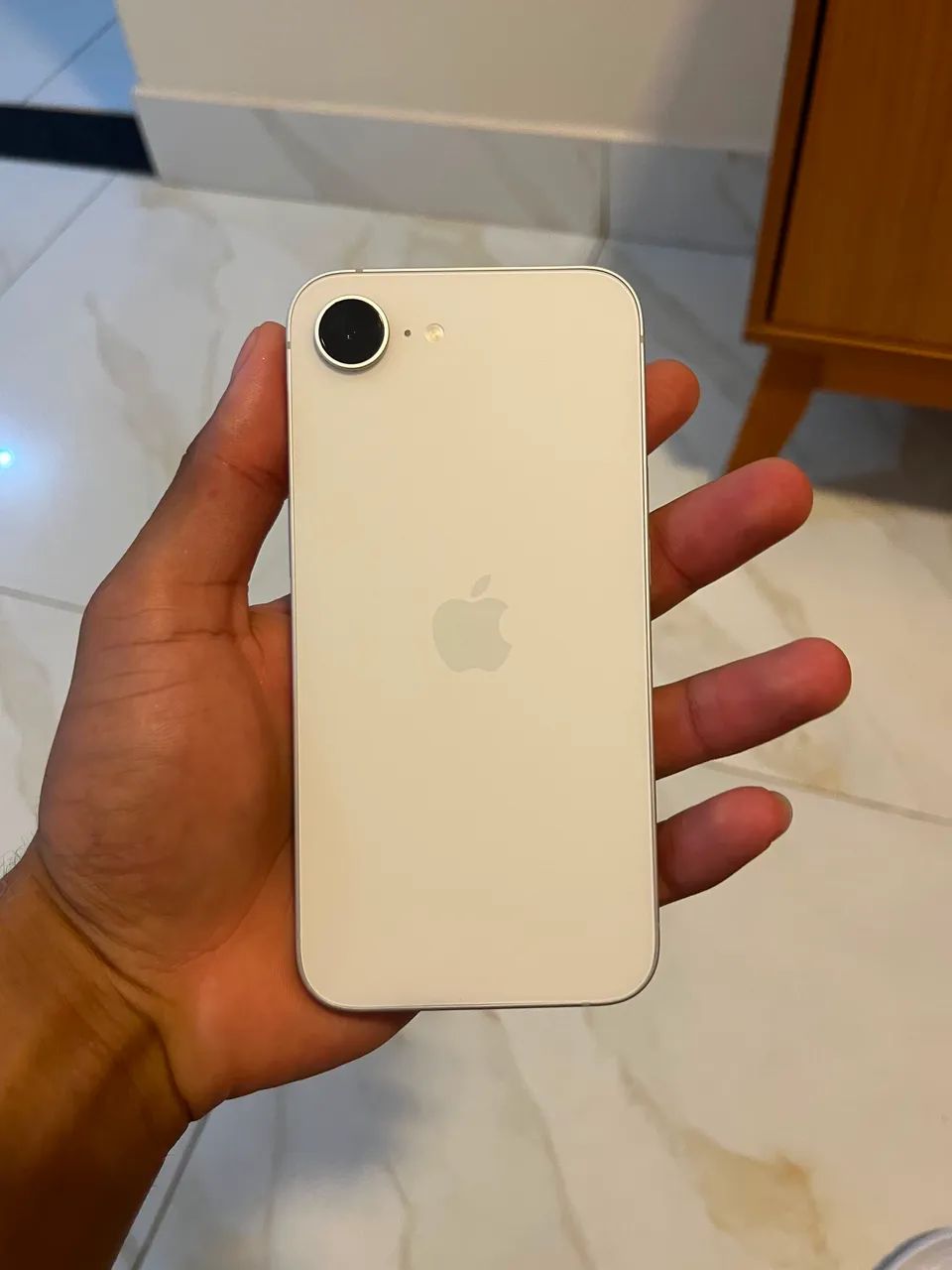 Iphone 16e 