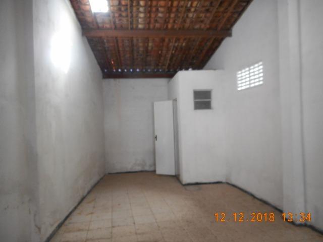 Loja comercial na rua laranjeiras bairro getulio vargas - Foto 6