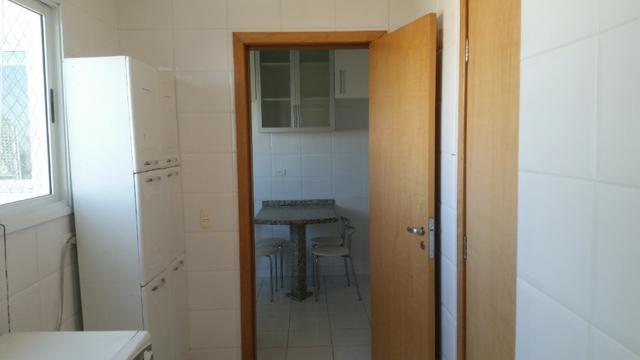 Apartamento 4 3 dorms e 1 escritorio 2 Suites e 2 vagas - Foto 14