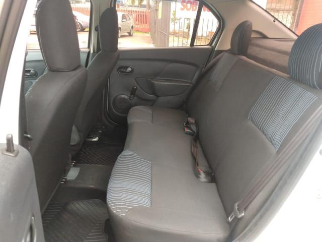 RENAULT LOGAN Authentique 1.0 - Foto 9