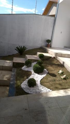 Faço jardins