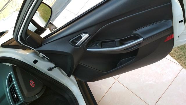 Focus Titanium 2015 2.0 16v Flex - Foto 13