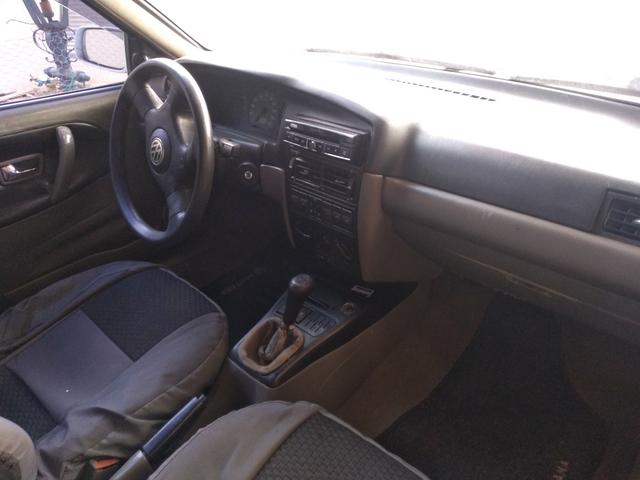 Vende-se Santana 2003 - *VALOR NEGOCIÁVEL - Foto 14