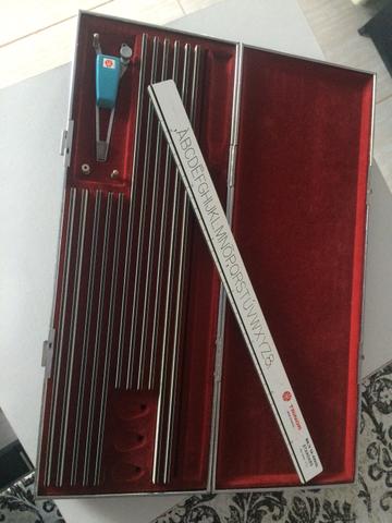 Vendo normógrafo R$ 250,00