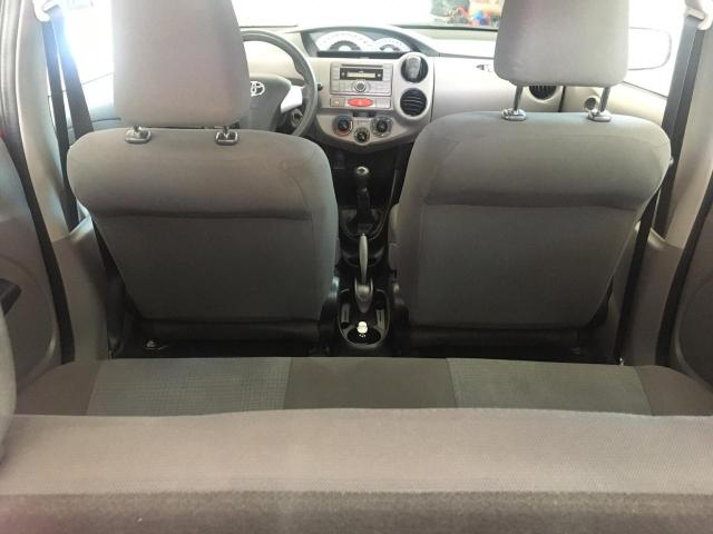 Vendo Etios XS 1.3 2013 - Foto 8