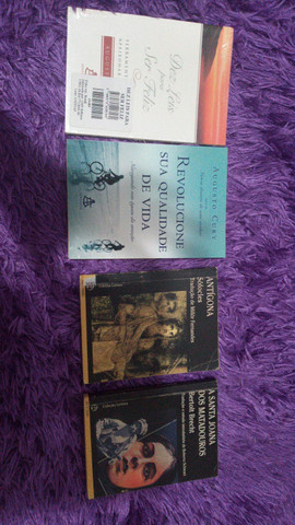Livros variados - Foto 4