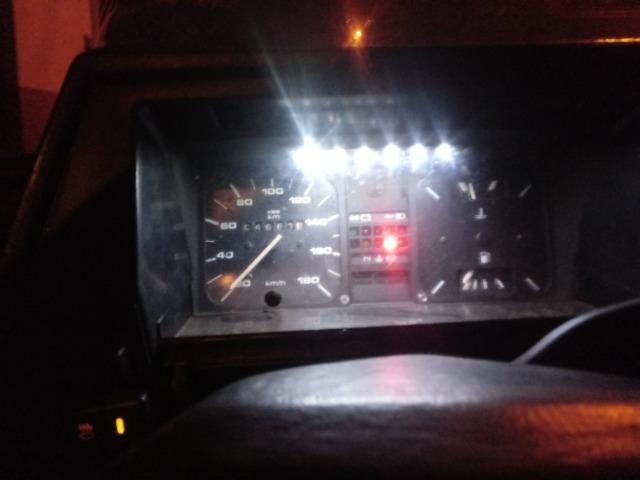 Vendo saveiro 96 td forrado com vidro trava e alarme