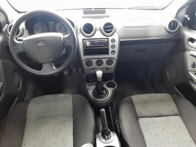Ford Fiesta 1.0 2014/2014 completo impecável - Foto 5