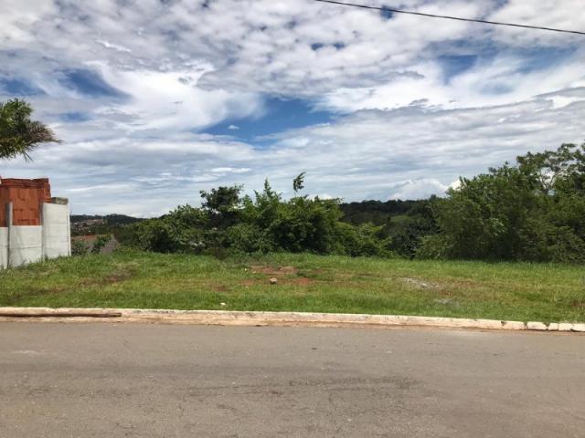 Lote no Condomínio do Lago em Goiânia