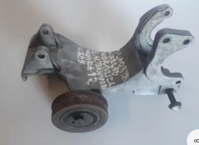 Suporte Bomba Hidráulica GM Monza / GM Kadett / Original