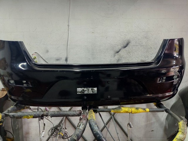 Parachoque Traseiro Fiat Siena 2009 2010 2011 2012 2013 2014 2015 (Rato) Original