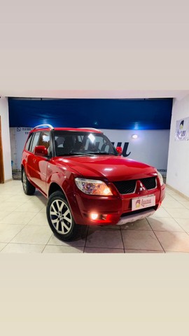 MISTUBICHI PAJERO 2.0 FLEX TR4 4X4 AUT 2013