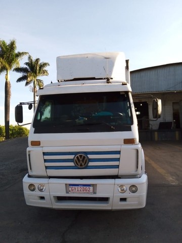VENDO VW TITAN 2004 MODELO 2005 TRABALHANDO