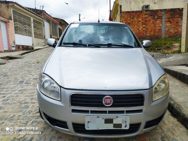 VENDE-SE CARRO SIENA 1.0 COMPLETO 2012