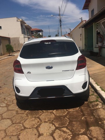 FORD KA FREESTYLE 1.5 AUTOMÁTICO SUPER NOVO