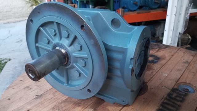 Redutor de velocidade trifásico redução 1/924. - Foto 4