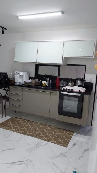 CASA COM PISCINA Estrada do pontal só a parte de baixo 5.500.00 mil aluguel