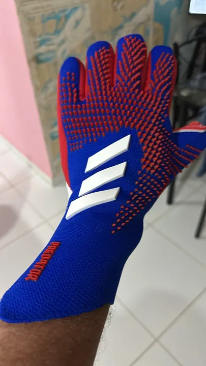 Luvas Adidas Predator