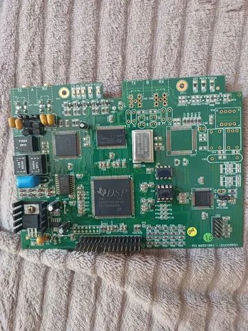 Placa de tronco digital  1E da central leucotron ative IP 100