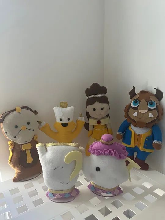 Decoração Festa Bela e a Fera - Bolo, Pelúcias e Decoração - Foto 3