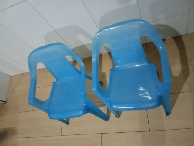 2 Cadeiras Mini Poltronas Infantil - Usadas - Foto 4