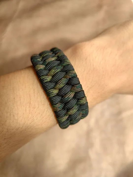 Bracelete de Corda Paracord modelo Trilobite - Estilo Militar Feito à Mão - Foto 4