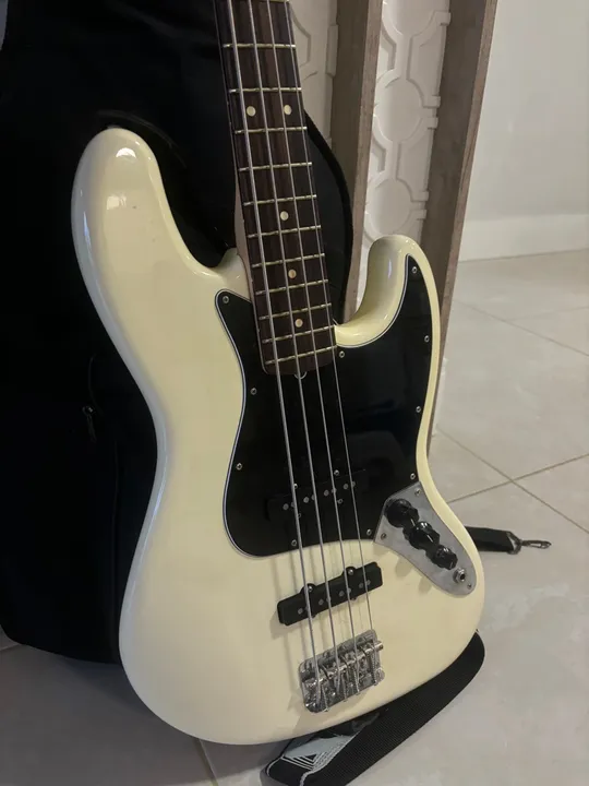 Jazz Bass Fender American Special USA 2013 (único dono)
