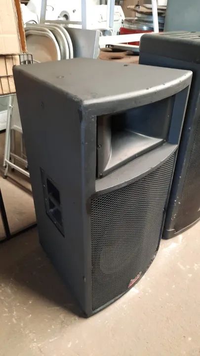 Caixa Leacs Profissional Passiva 750W RMS falante 15" Corneta Titanium usada