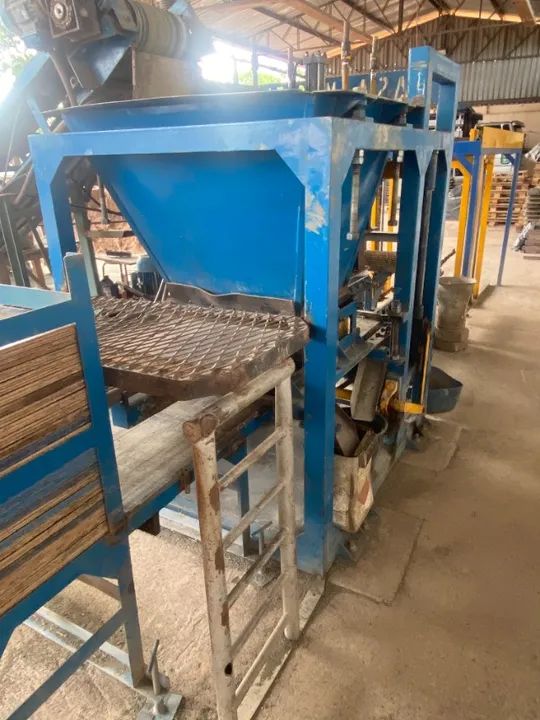 Fabrica completa de Blocos e Pisos de concreto - Foto 6