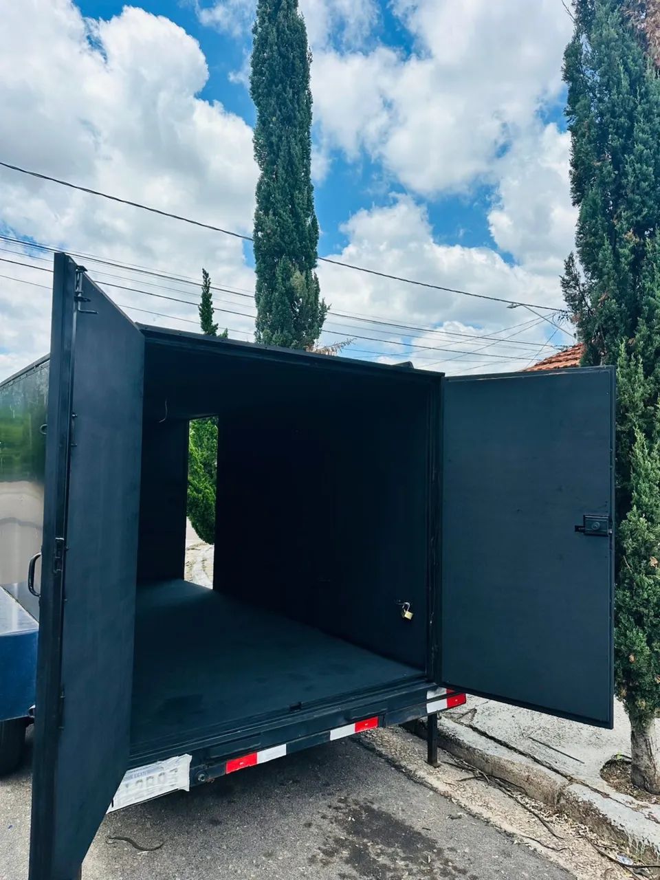 Carretinha baú fechado reboque  - Foto 4