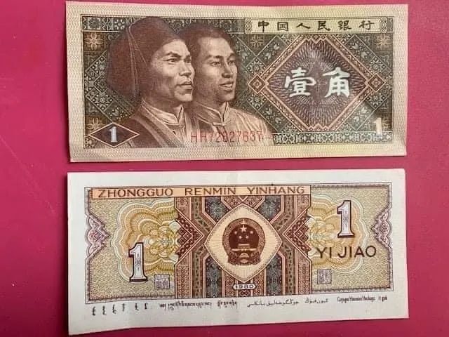 Vendo moedas de varios paises !!! Imperdivel.