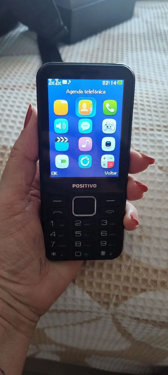 Celular de botão Positivo P28 -bateria ótima 
