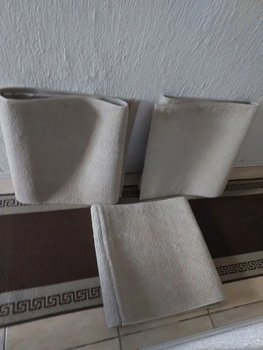 Três Tapetes para o quarto