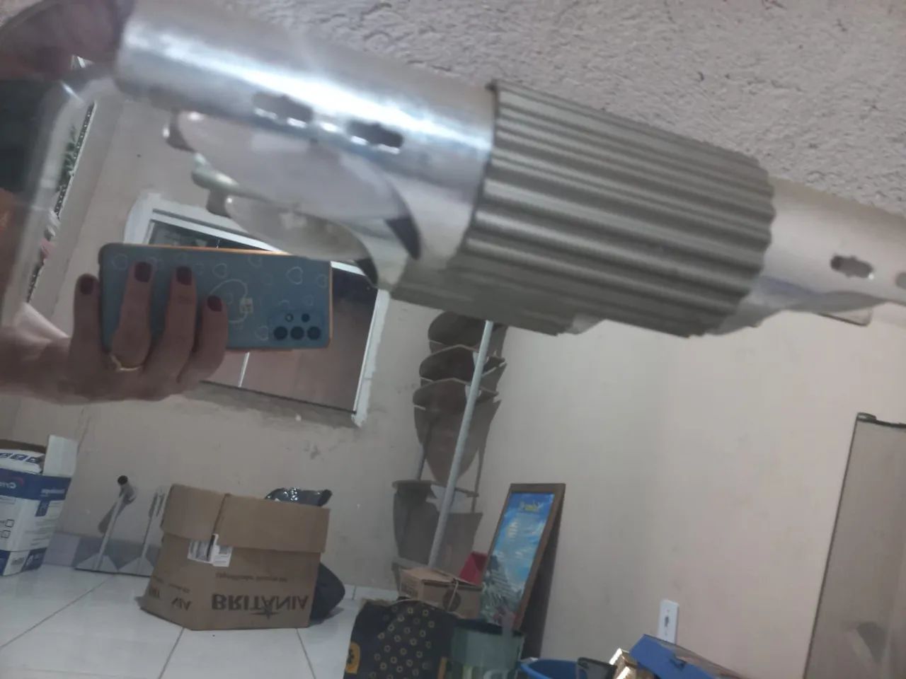 Espelho de banheiro com dispenser e porta objetos - Foto 3