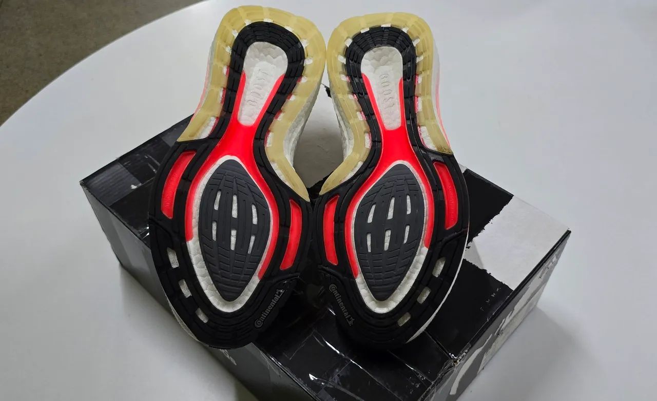 Adidas Ultraboost 21 - Tênis Esportivo Masculino Novo - Foto 5