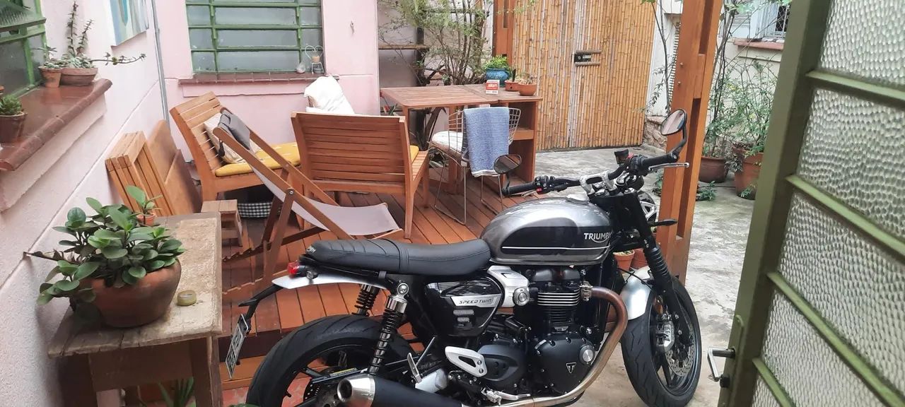 Speed Twin 2020 - Foto 3