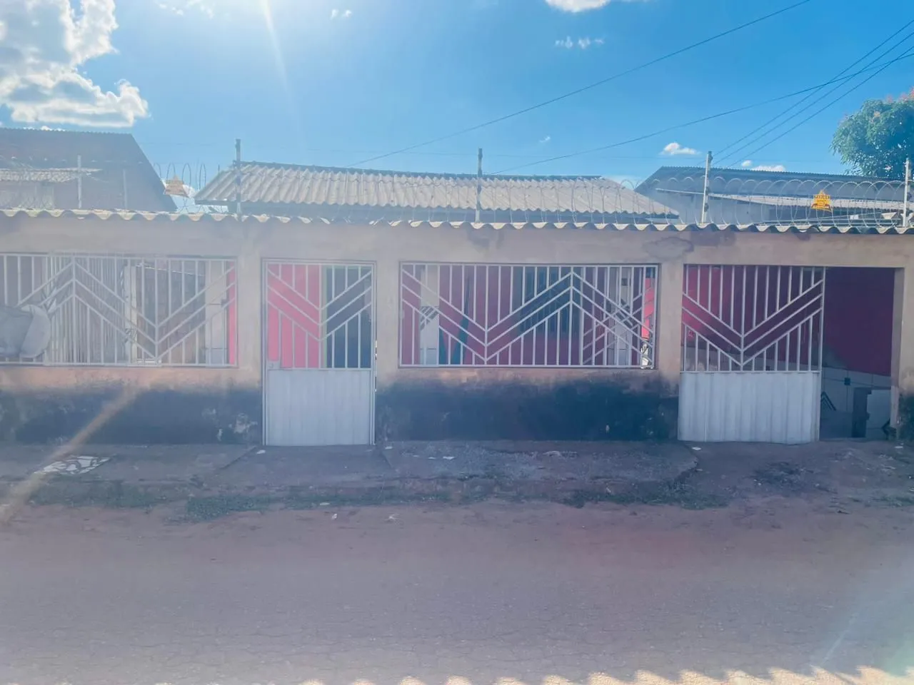 Casa no Recanto dosBuritis próximo ao Arena da Floresta e da nova Maternidade.