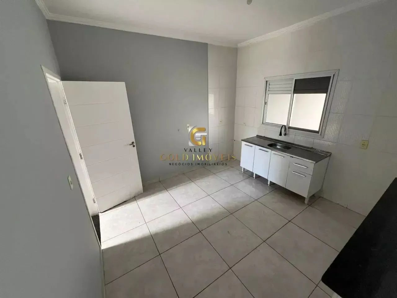 CASA TÉRREA VENDA - SANTA JULIA - 3 DORMITÓRIOS - SUÍTE - 100M² - 1 VAGA - Foto 2