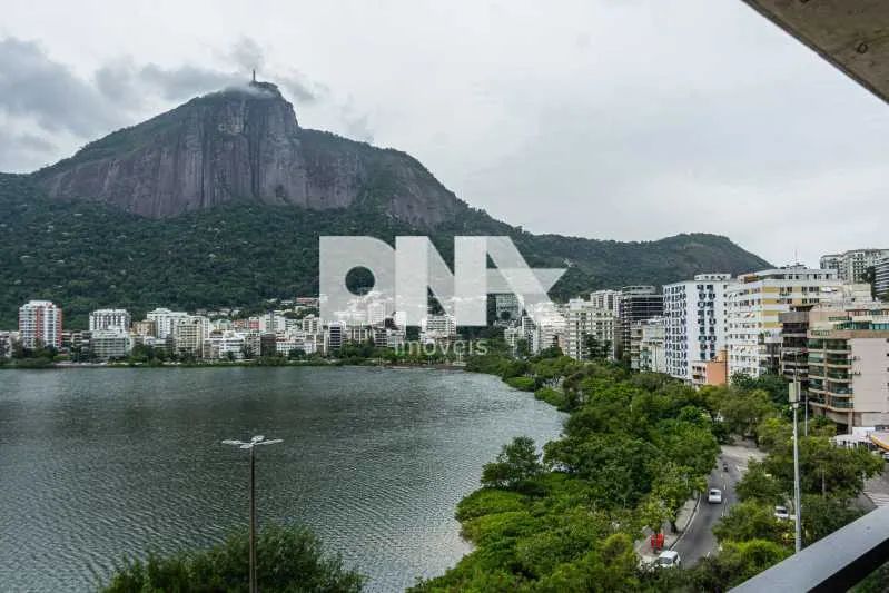 Apartamento - / Residencial / Lagoa