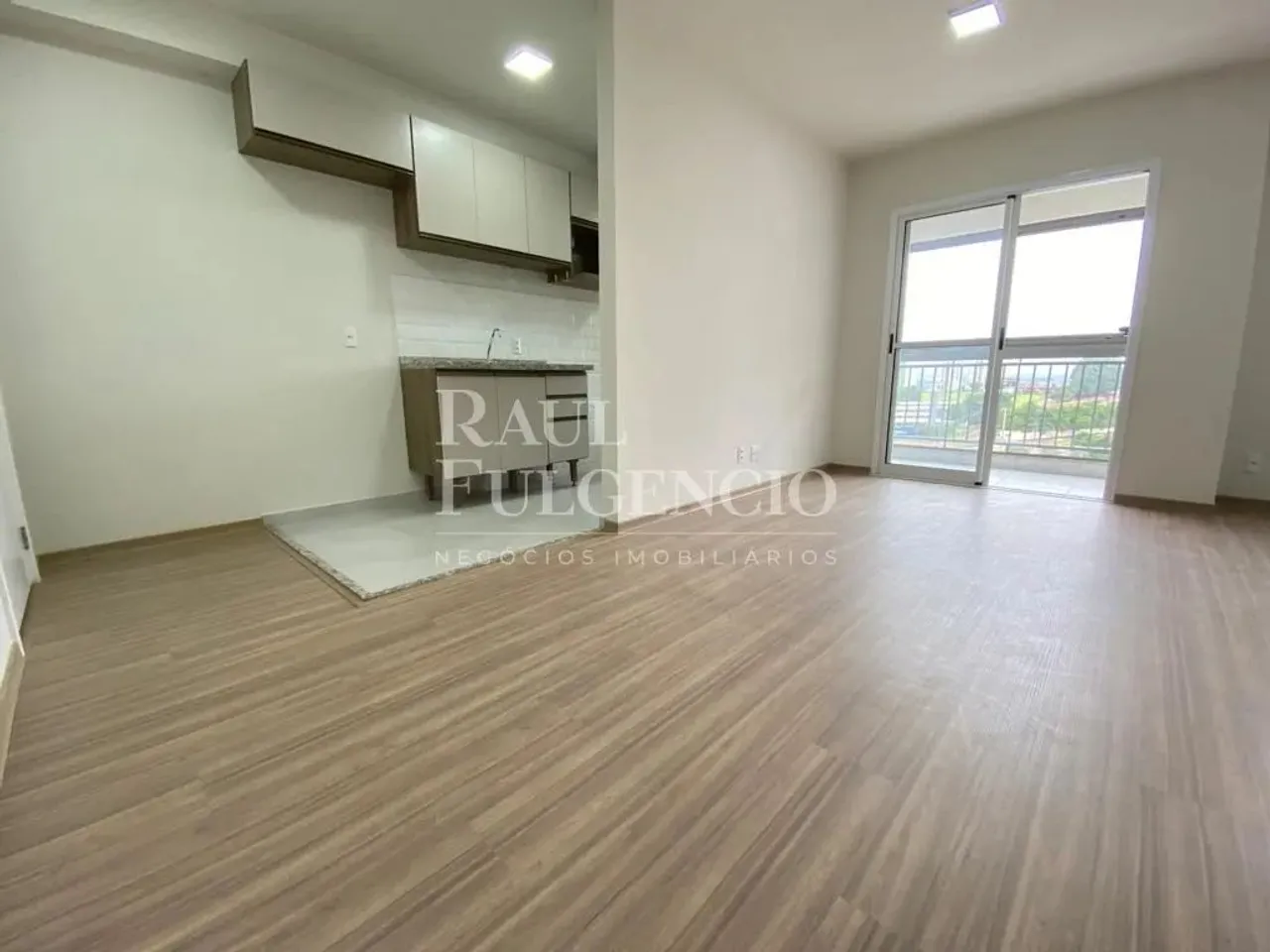 Apartamento para locação com 2 quartos e 2 vagas Próximo ao Shopping Catuai Londrina