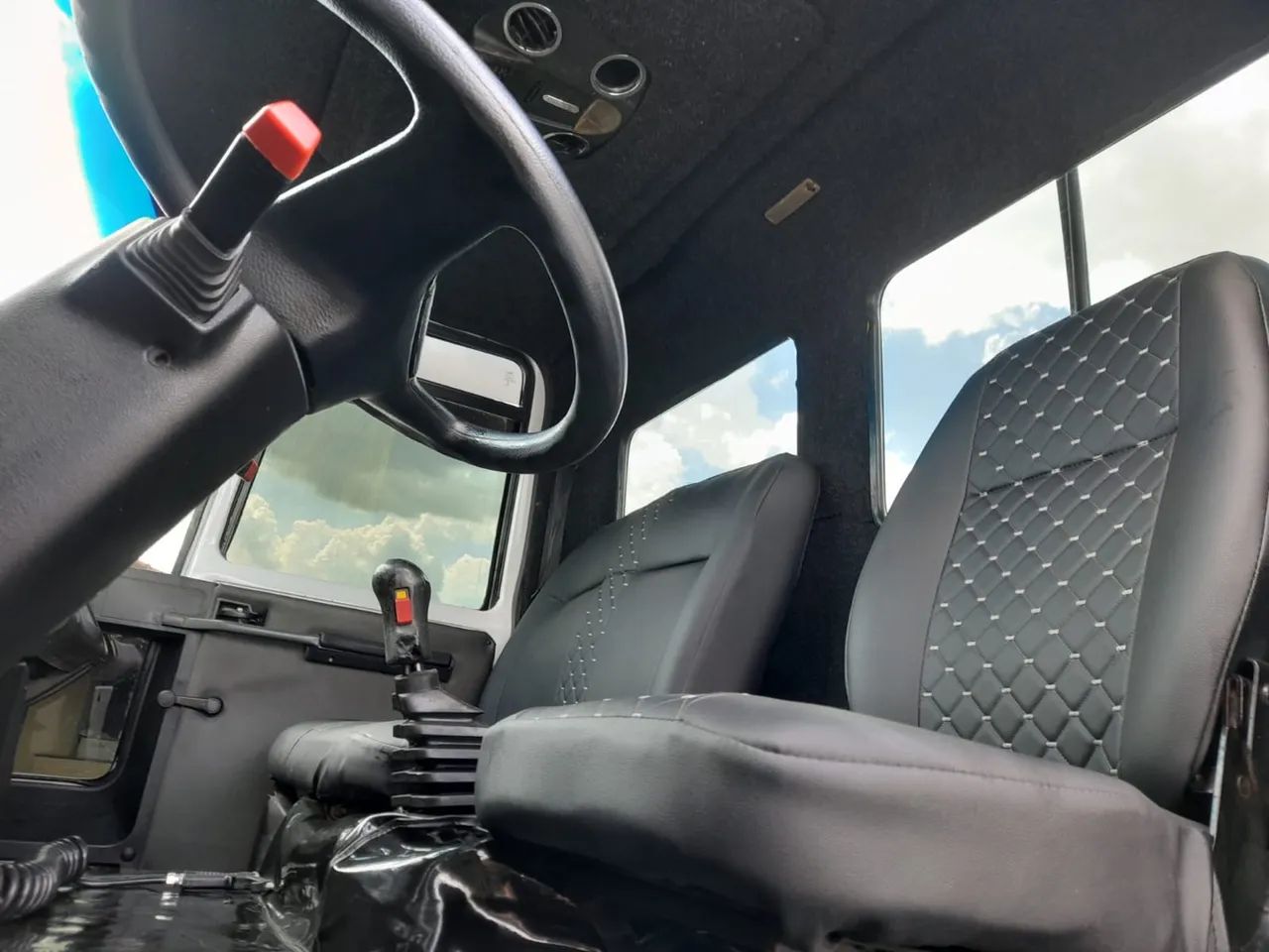 Ford Cargo 1317 4x2 toco  - Foto 15