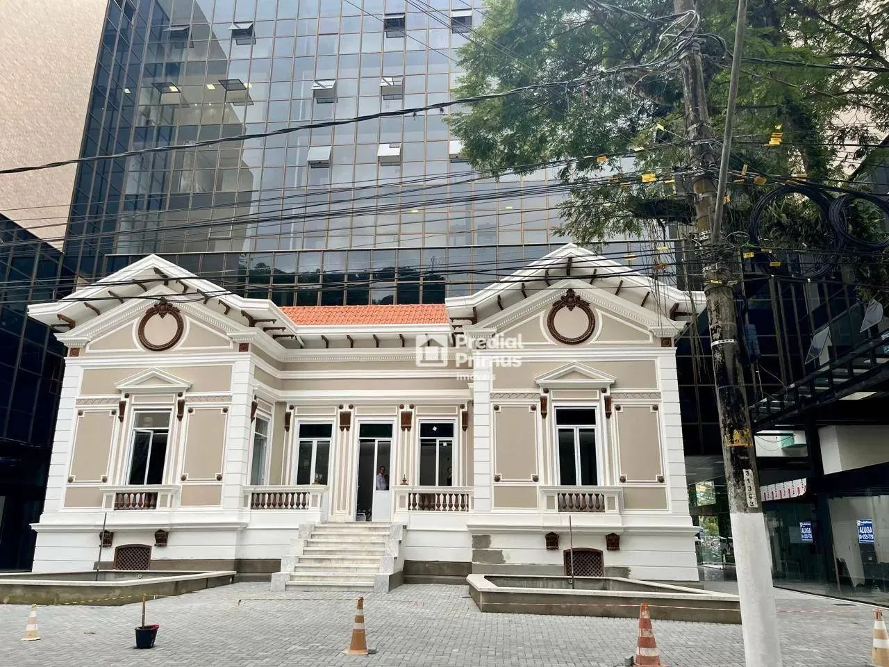 Sala para alugar, 50 m² por R$ 2.464,75/mês - Centro - Nova Friburgo/RJ